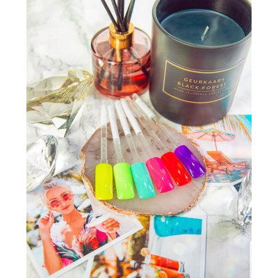 Summer Cocktails (новата лятна колекция от гел лакове) Summer Cocktails (новата лятна колекция от гел лакове)