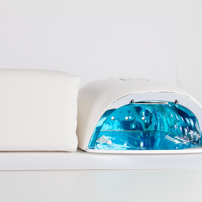 Професионална лампа The Light UV/LED Бял корпус със червена светлина.  - 4